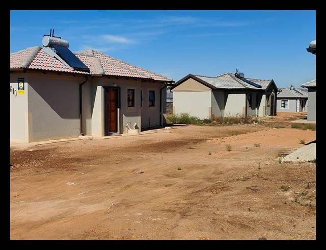 2 BEDROOM HOUSE FOR SALE IN REIGERPARK